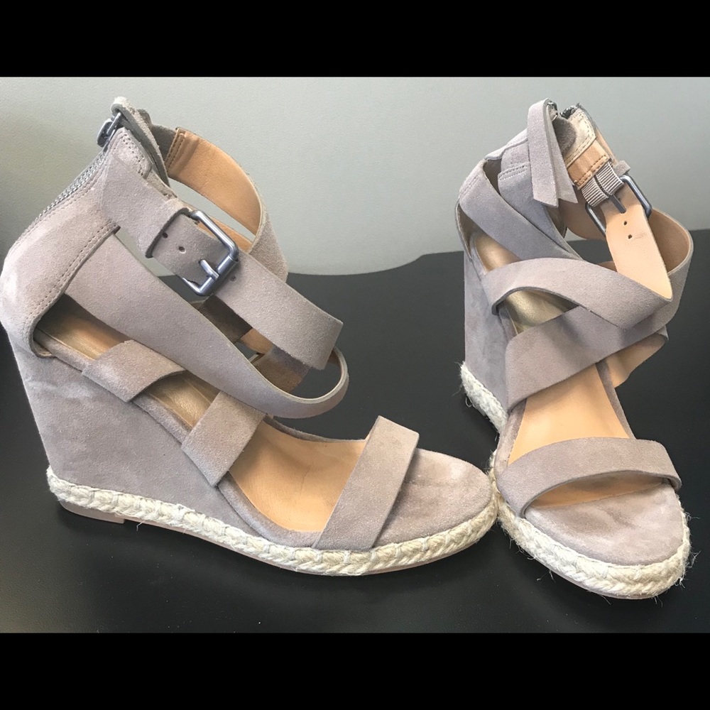 Dolce Vida Kova suede sandals